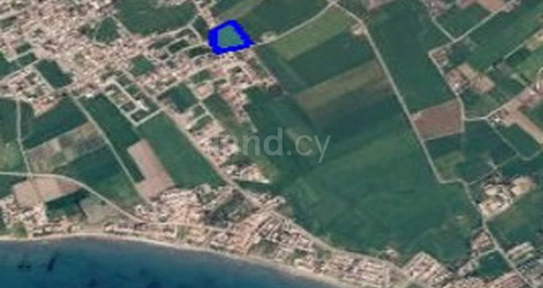 Plot for sale in Larnaca
