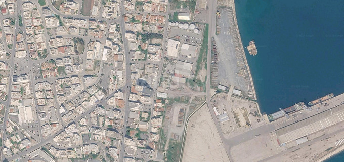 Kommersiell tomt till salu i Larnaca