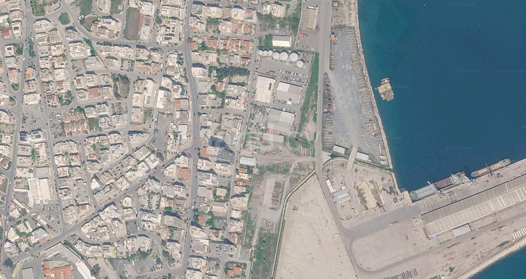 Kommerzielles Grundstück in Larnaca zu verkaufen