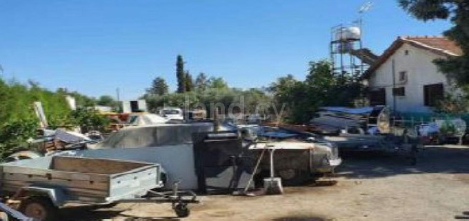 Жилое поле на продажу в Никосия