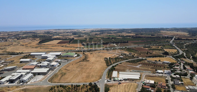 Industrifält till salu i Paphos