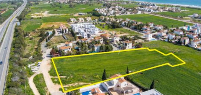 Fält avsett för turism till salu i Ayia Thekla