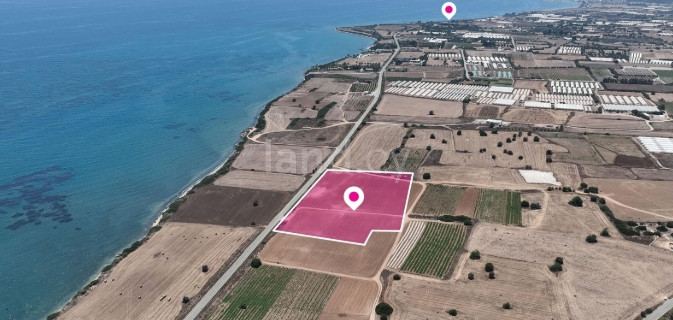 Campo a la venta en Larnaca