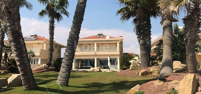 Villa à vendre à Larnaca