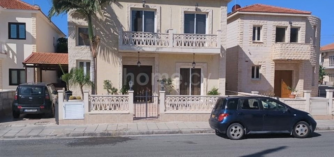 Villa in Larnaca zu verkaufen