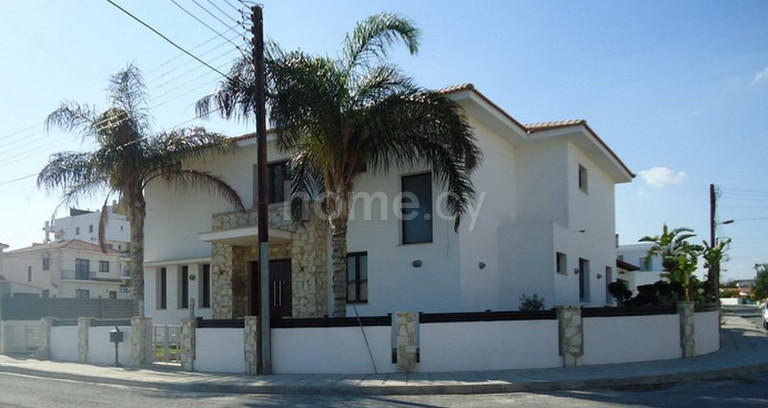 Villa a la venta en Larnaca