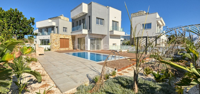 Villa in Ayia Napa zu verkaufen