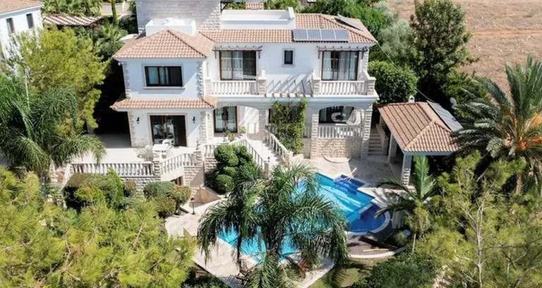 Villa in Paphos zu verkaufen