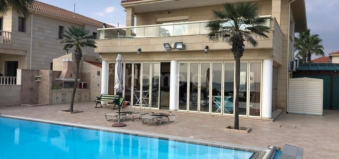 Villa à vendre à Larnaca