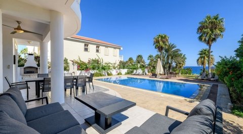 Villa in Kapparis zu verkaufen