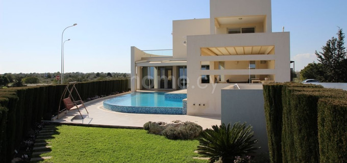 Villa till salu i Ayia Thekla