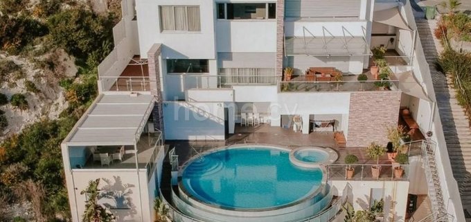 Villa a la venta en Limassol