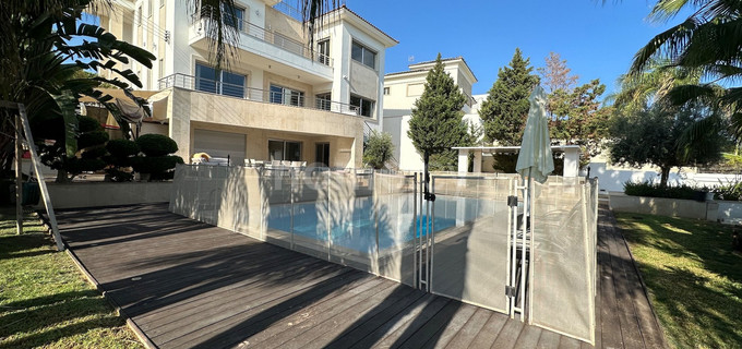 Villa for sale in Limassol