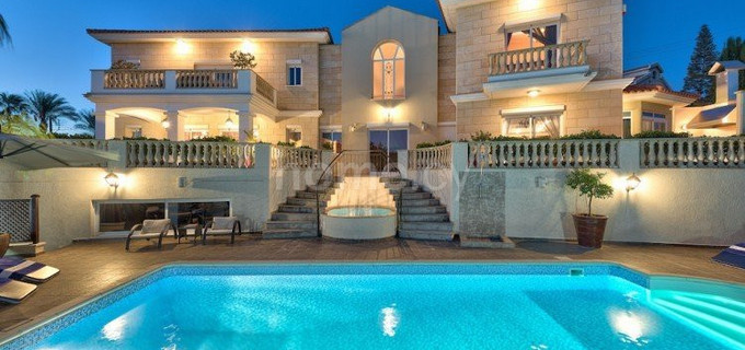 Villa for sale in Limassol