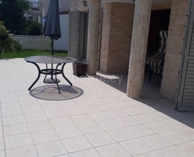 Bungalow to rent in Limassol