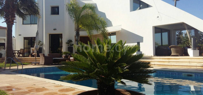 Villa para alquilar en Limassol