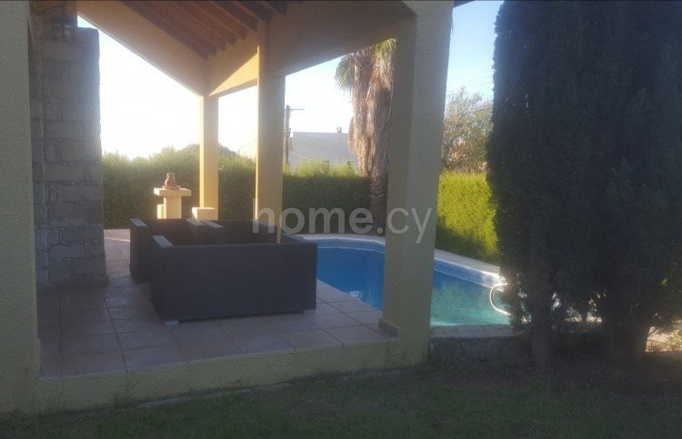 Villa to rent in Limassol