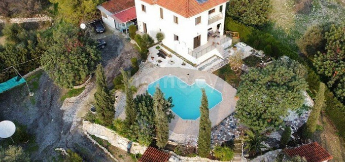 Villa till salu i Limassol