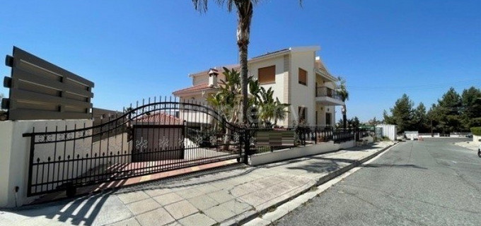 Villa à vendre à Limassol