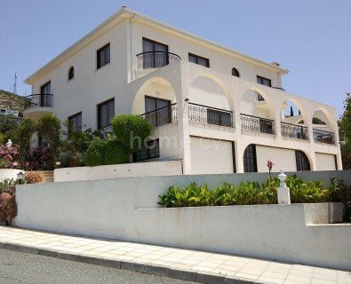 Villa for sale in Paphos