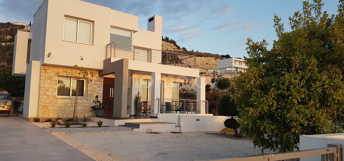 Villa to rent in Paphos