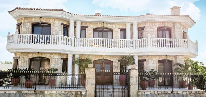 Villa in Limassol zu verkaufen