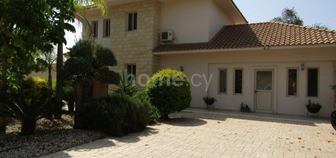 Villa to rent in Limassol