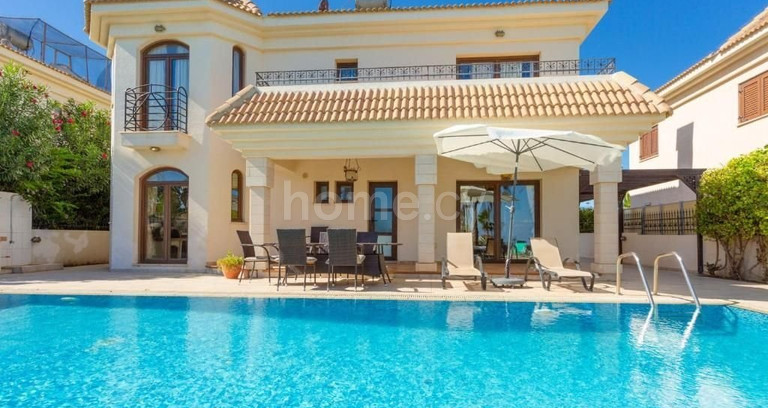 Villa a la venta en Kapparis