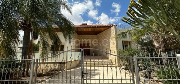 Villa to rent in Limassol