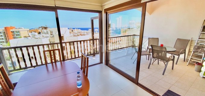 Top floor apartment to rent in Limassol