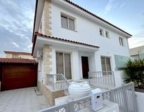 Villa in Larnaca zu vermieten