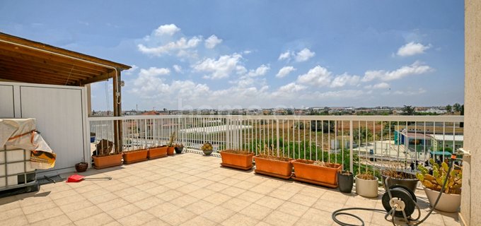 Penthouse apartment to rent in Deryneia
