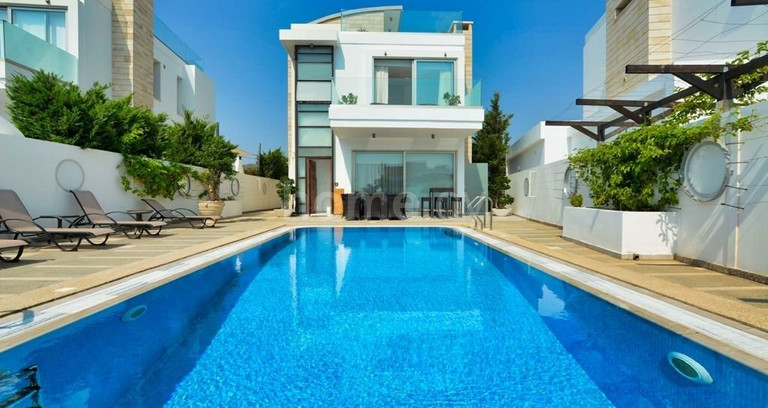 Villa till salu i Protaras