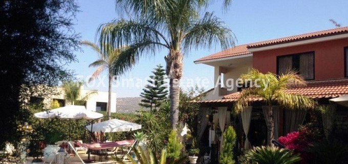 Villa to rent in Limassol