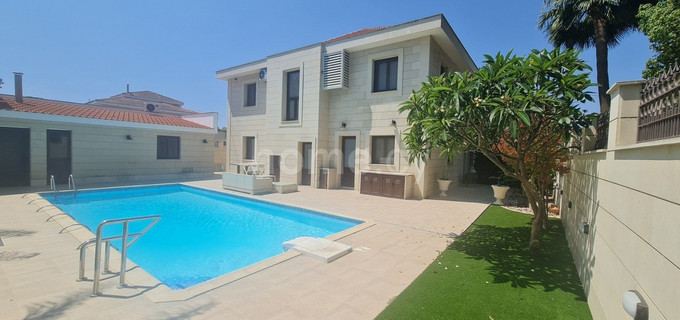 Villa in Larnaca zu verkaufen