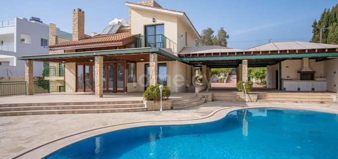 Villa in Paphos zu verkaufen