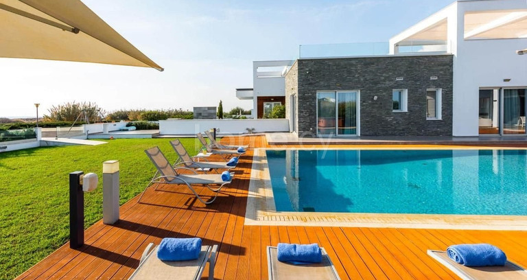 Villa in Ayia Napa zu verkaufen