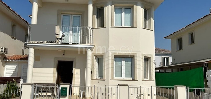 Parhus till salu i Larnaca