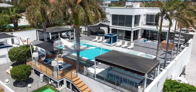 Villa à vendre à Cape Greko