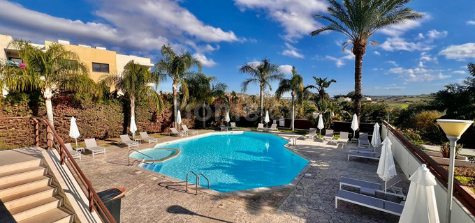 Bottenvåningslägenhet till salu i Larnaca