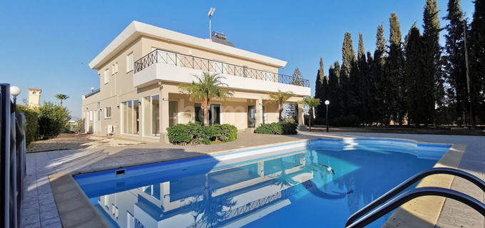 Villa to rent in Nicosia