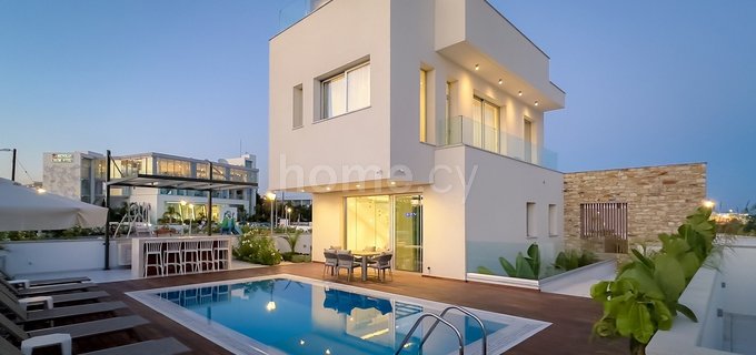 Villa in Ayia Napa zu verkaufen