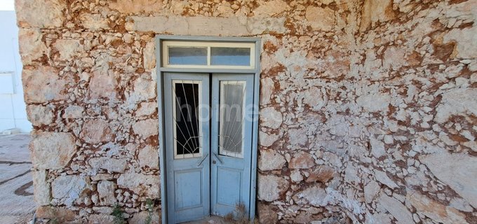 Maison mitoyenne par le garage à vendre à Frenaros