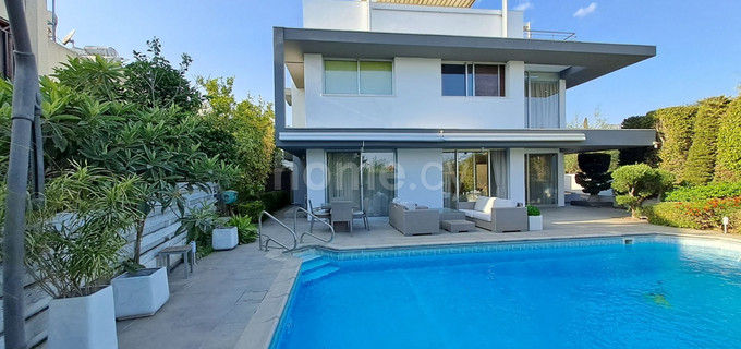 Villa à vendre à Limassol