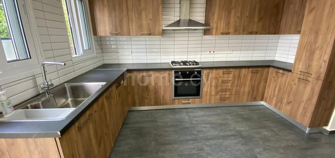 Appartement au rez-de-chaussée à louer à Nicosie