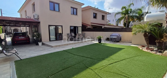 Villa for sale in Larnaca