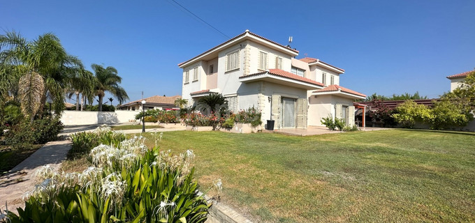 Villa for sale in Limassol