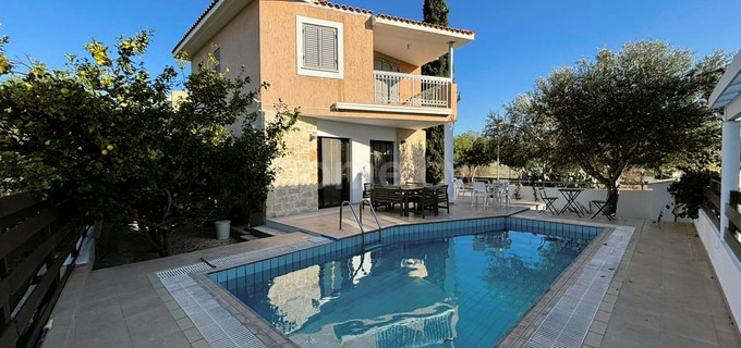 Villa to rent in Paphos