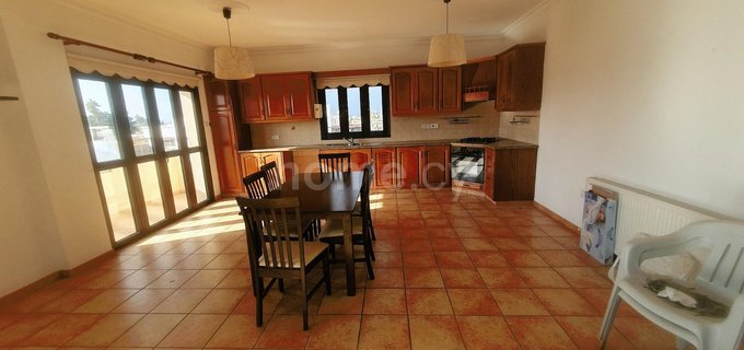 Penthouse apartment for sale in Liopetri