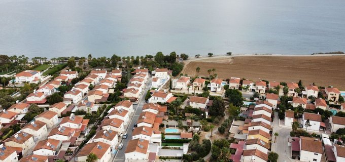 Casa semi independiente para alquilar en Larnaca